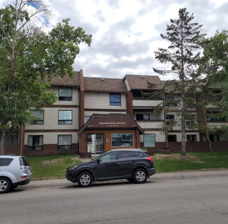 #209 1712 38 Street SE, Calgary, Alberta, T2A 1H1