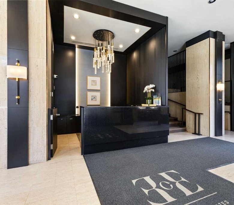 #C400 500 Eau Claire Avenue SW, Calgary, Alberta, T2P 3R8