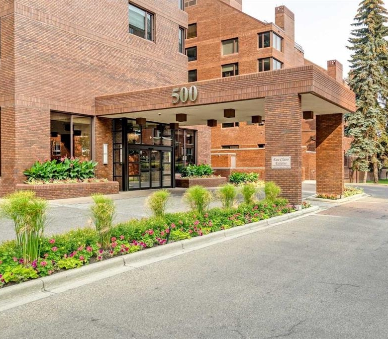 #102K 500 Eau Claire Avenue SW, Calgary, Alberta, T2P 3R8