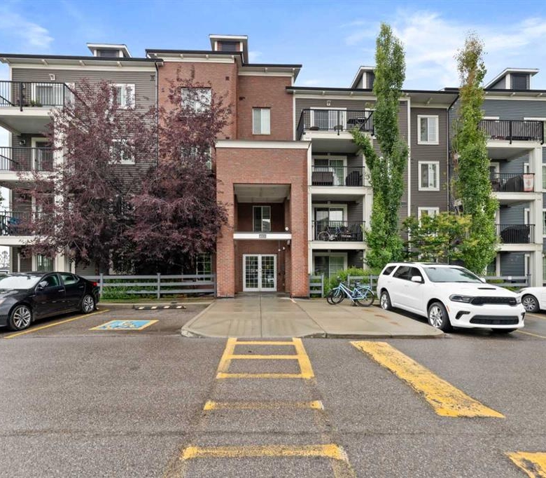 #4414 99 Copperstone Park SE, Calgary, Alberta, T2Z 5C9