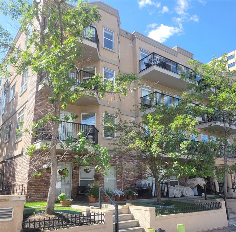 #307 323 18 Avenue SW, Calgary, Alberta, T2S0C4