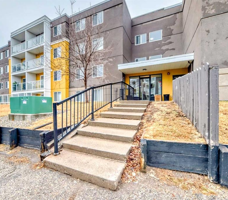 #309 4455A Greenview Drive NE, Calgary, Alberta, T2E 6M1