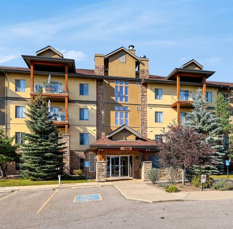 #4306 92 Crystal Shores Road, Okotoks, Alberta, T1S 2N2