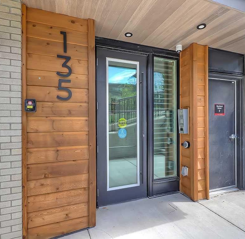#201 135 Lebel Crescent NW, Calgary, Alberta, T3B 6M1