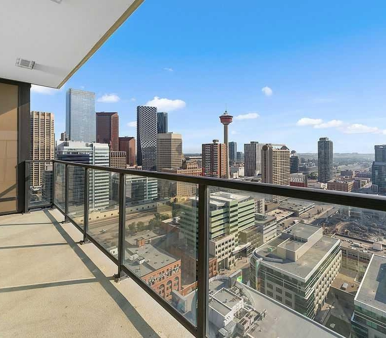 #2705 310 12 Avenue SW, Calgary, Alberta, T2R 1B5