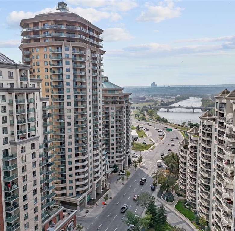 #407 1121 6 Avenue SW, Calgary, Alberta, T2P 5J4