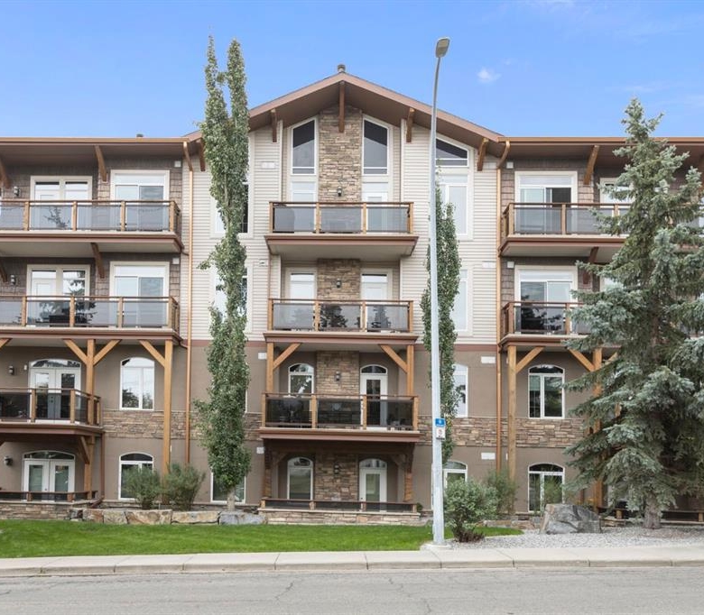 #301 4440 14 Street NW, Calgary, Alberta, T2K 1J5