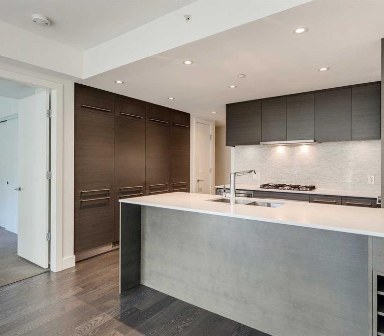 #312 1025 5 Avenue SW, Calgary, Alberta, T2P 1N4