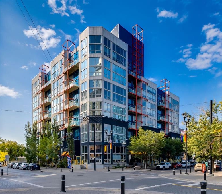 #513 535 8 Avenue SE, Calgary, Alberta, T2G 5S9