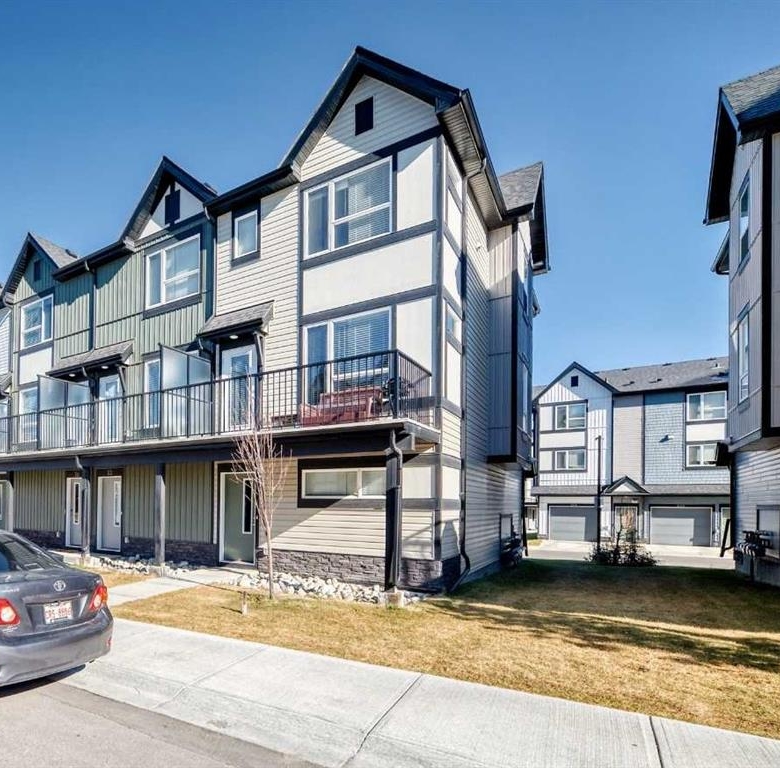 30 Evanscrest Park NW, Calgary, Alberta, T3P 1R3