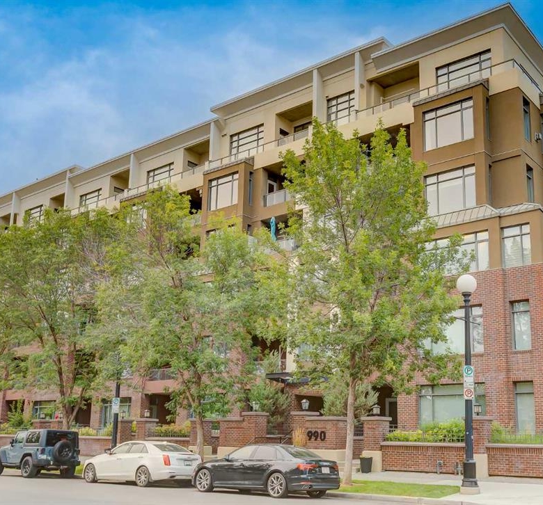 #628 990 Centre Avenue NE, Calgary, Alberta, T2E 2M9