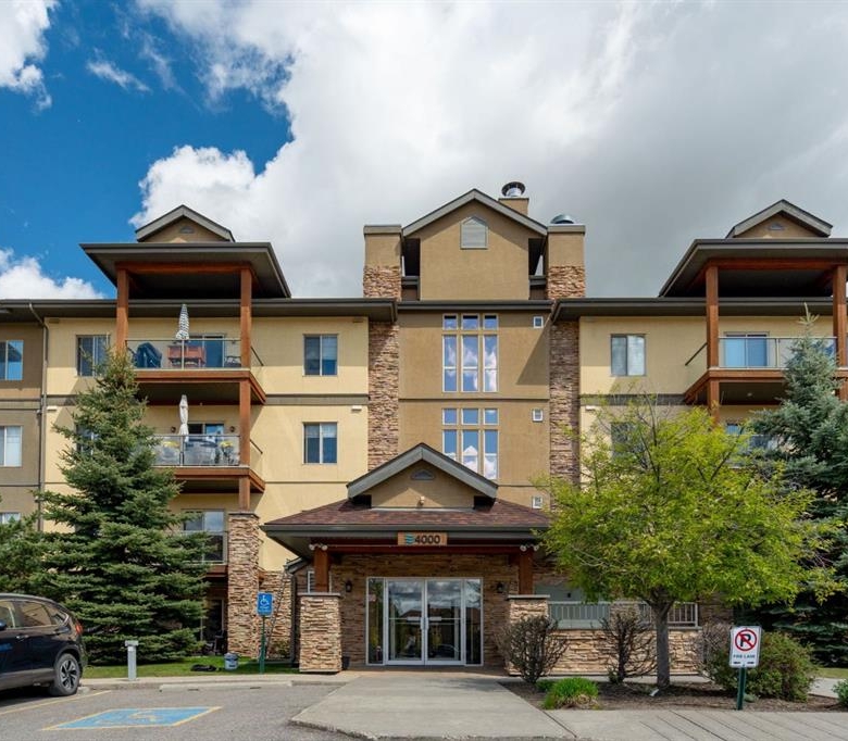 #4214 92 Crystal Shores Road, Okotoks, Alberta, T1S 2N2