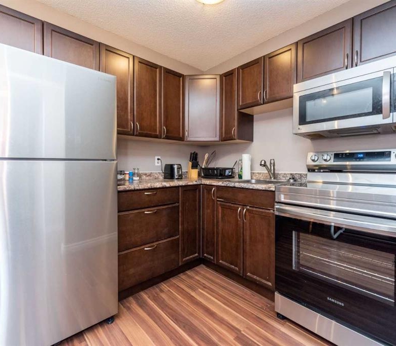 #207 510 58 Avenue SW, Calgary, Alberta, T2V 0H7