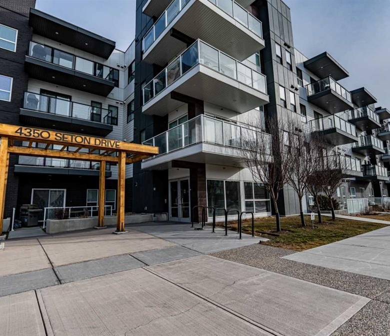 #401 4350 Seton Drive SE, Calgary, Alberta, T3M3B1