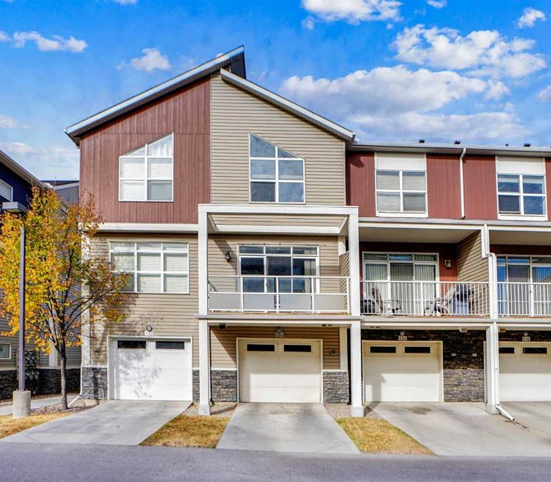 634 Redstone View NE, Calgary, Alberta, T3N0M9