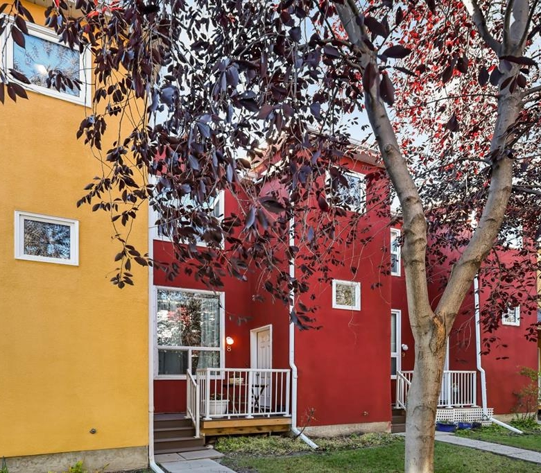 #8 7 Westland Road, Okotoks, Alberta, T1S 1Z1