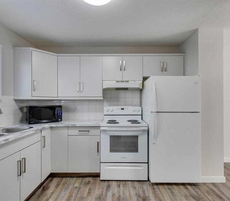 #52 219 90 Avenue SE, Calgary, Alberta, T2J 0A3