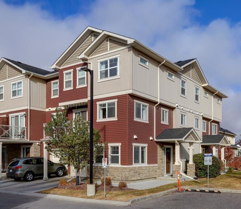 210 Skyview Ranch Grove NE, Calgary, Alberta, T3N 0R6