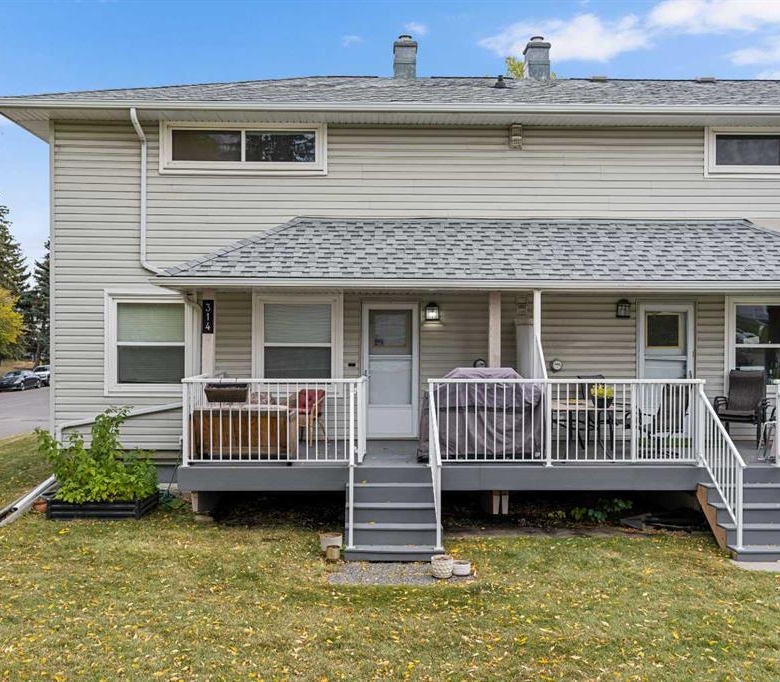 #314 4525 31 Street SW, Calgary, Alberta, T3E 2P8