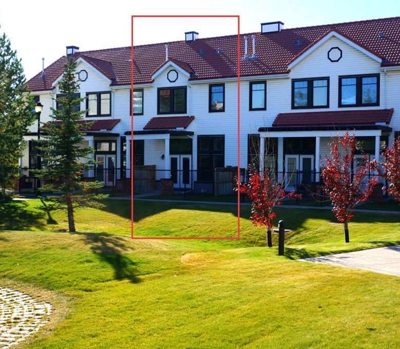 44 Royal Oak Lane NW, Calgary, Alberta, T3G 6B4