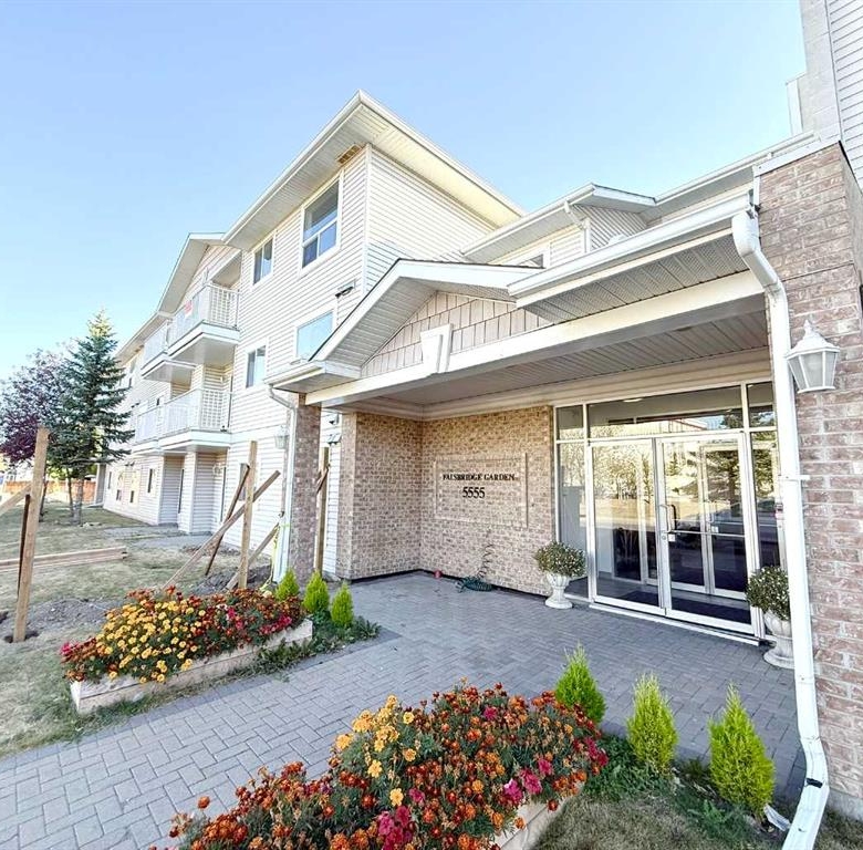 #207 5555 Falsbridge Drive NE, Calgary, Alberta, T3J 3E8