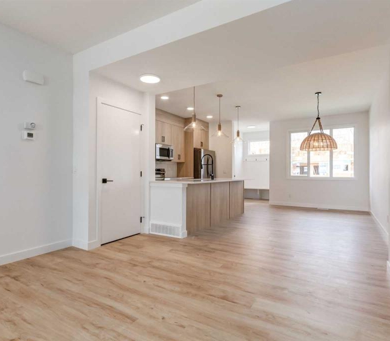 1162 Cobblestone Boulevard, Airdrie, Alberta, T4B 5W4