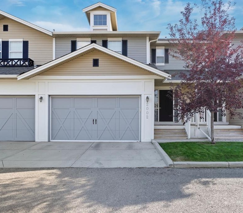 #2002 1001 8 Street NW, Airdrie, Alberta, T4B 0W3