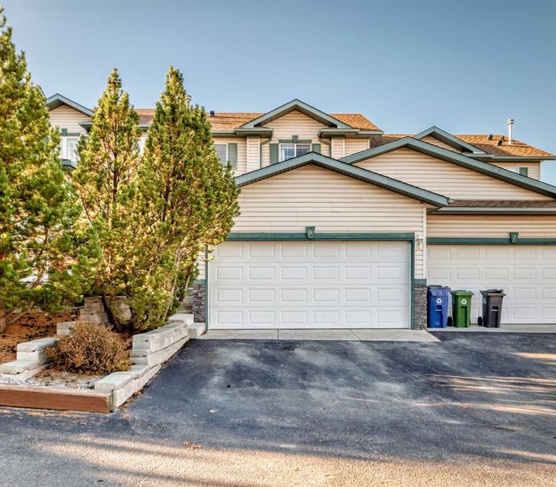 #8 122 Bow Ridge Crescent, Cochrane, Alberta, T4C 1V9