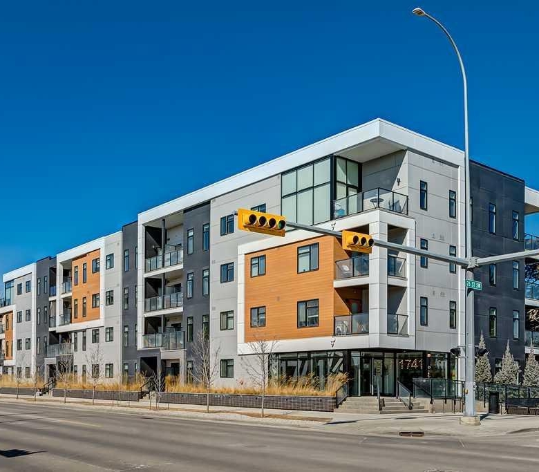 #309 2702 17 Avenue SW, Calgary, Alberta, T3C 1K7