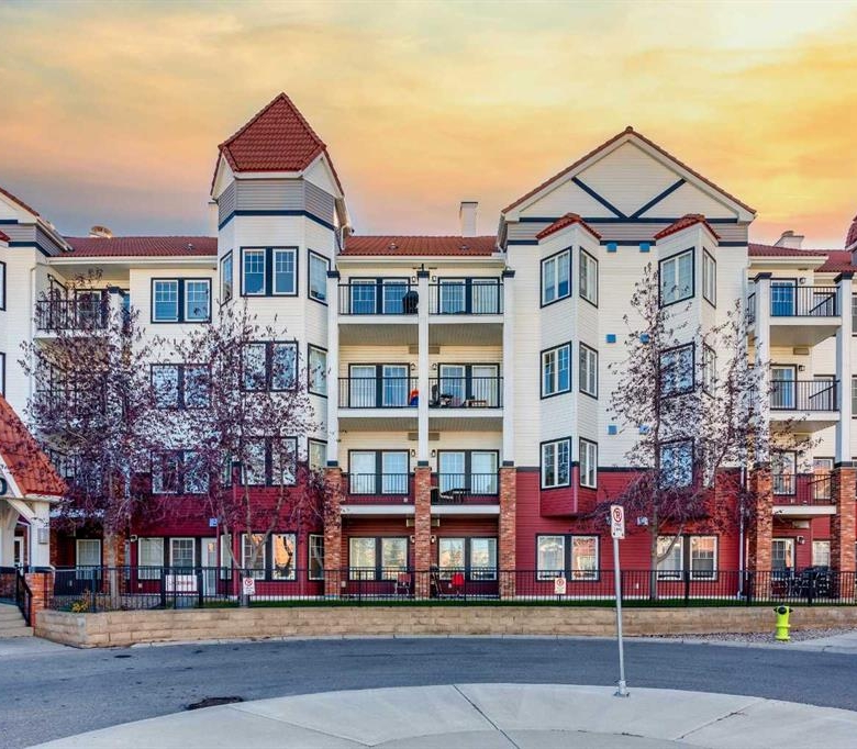 #217 60 Royal Oak Plaza NW, Calgary, Alberta, T3G 0A7