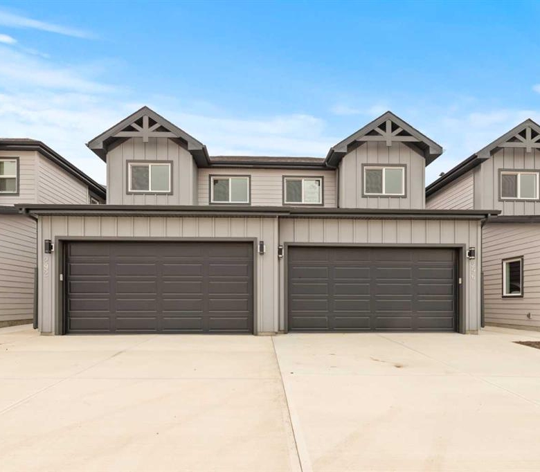 292 Waterford Way, Chestermere, Alberta, T1X 2Z9