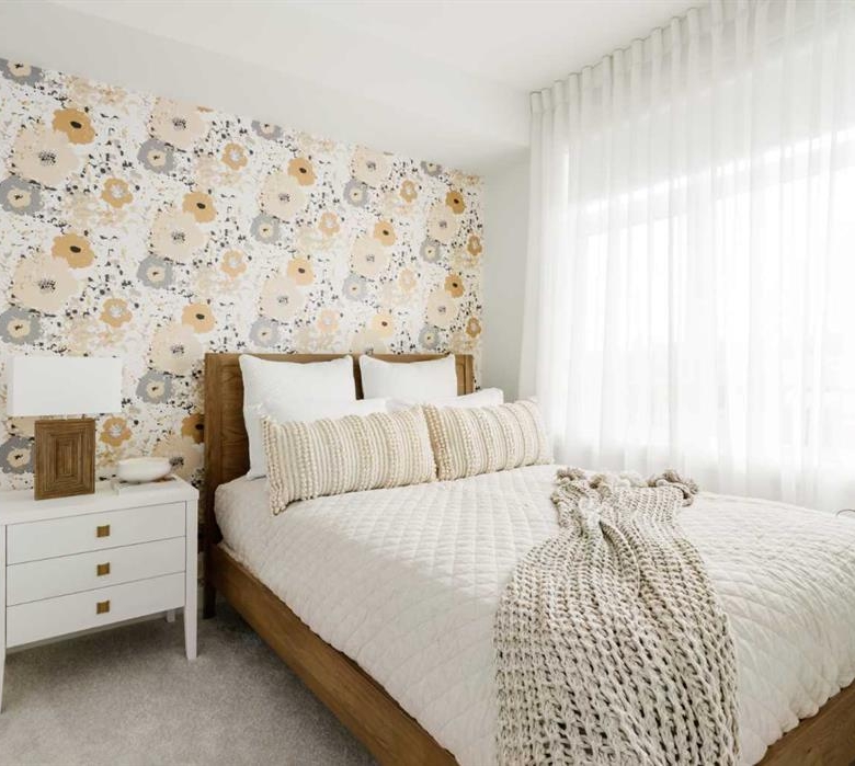 #1316 14910 1 Street NW, Calgary, Alberta, T2C 3G3