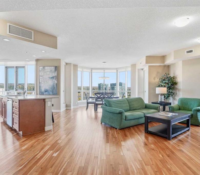 #1005 32 Varsity Estates Circle NW, Calgary, Alberta, T3A 2Y1